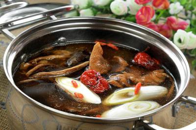 成都養生湯鍋技術學習，菌湯湯鍋怎麽做湯鮮
