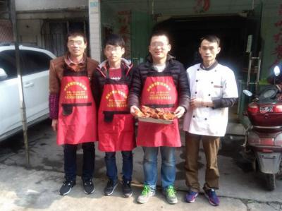  黄色香蕉软件APP做的鹵菜成品