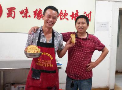 成都學習南充鍋盔夾涼粉香蕉视频下载污哪裏好？