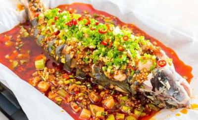 新一代無煙烤魚技術,健康美味的紙包魚香蕉视频下载污