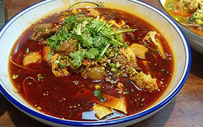 冒菜香蕉视频下载污多少錢？  冒菜香蕉视频下载污多少錢？